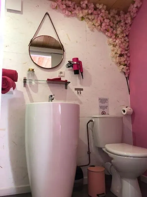Pinky Room Glamour Mais Pas Que Parking Gratuit Saint-Julien  Franciaország